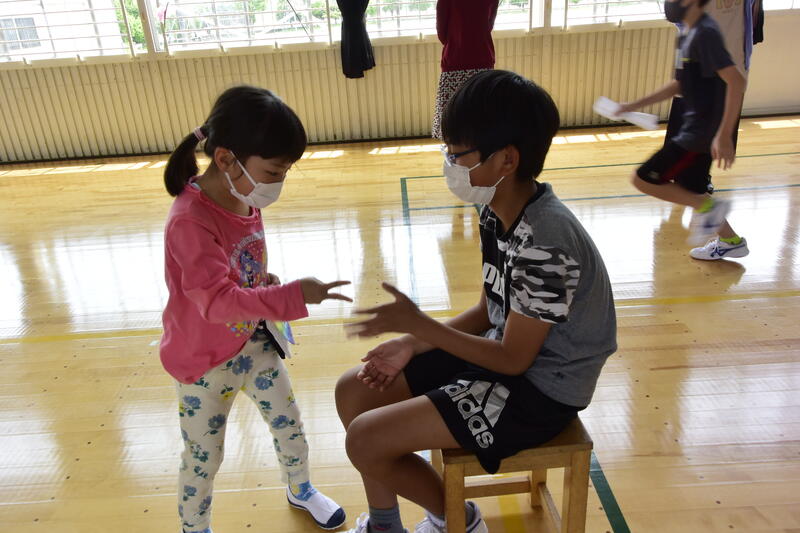 ジャンケンピラミッド