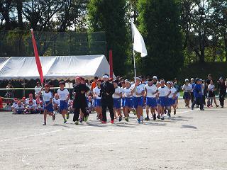 ４・５・６年生 嗚呼！花の応援団