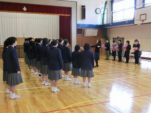 「プレゼント」を合唱