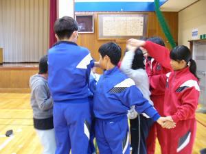 交流会　人間知恵の輪