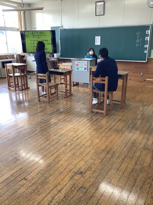 ２年生、朝の会より