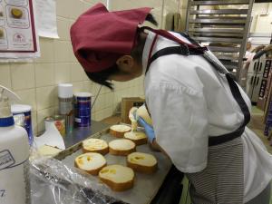 パンにマヨビーム