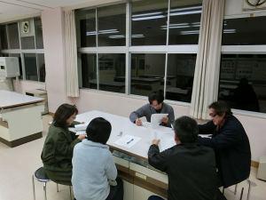 理事の話し合い 理事の話し合い