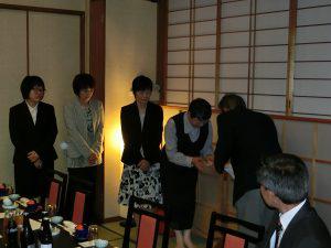 餞別金の贈呈 餞別金の贈呈